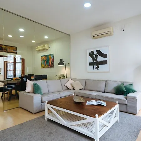 Homeyseville-amazing Views Cathedral Tomas De Ibarra - 8 Pax, Parking Optional Daire *