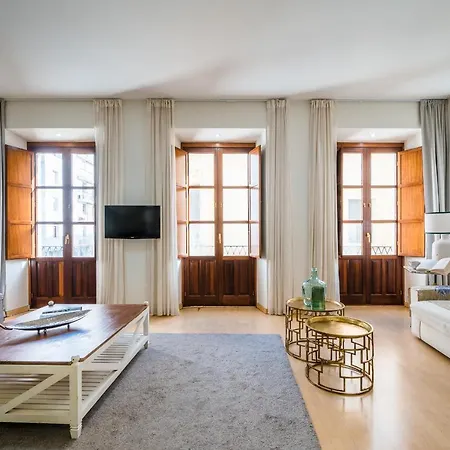 Homeyseville-amazing Views Cathedral Tomas De Ibarra - 8 Pax, Parking Optional شقة إشبيلية