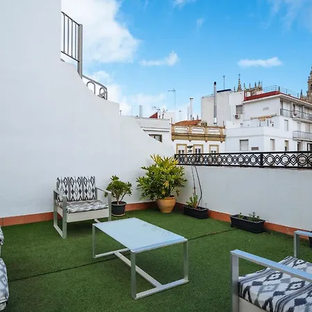 Homeyseville-amazing Views Cathedral Tomas De Ibarra - 8 Pax, Parking Optional Daire Sevilla