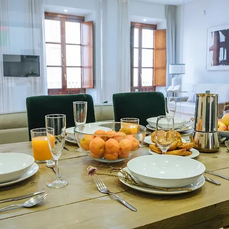 Homeyseville-amazing Views Cathedral Tomas De Ibarra - 8 Pax, Parking Optional セビリア