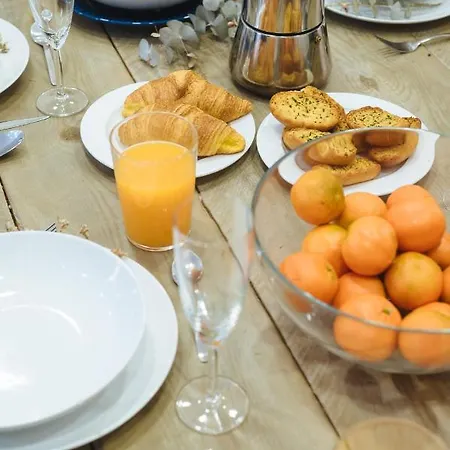 Homeyseville-amazing Views Cathedral Tomas De Ibarra - 8 Pax, Parking Optional شقة