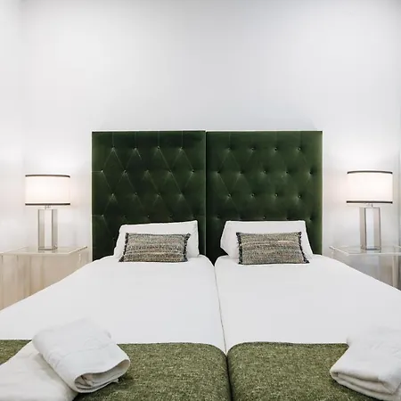 Homeyseville-amazing Views Cathedral Tomas De Ibarra - 8 Pax, Parking Optional شقة إشبيلية