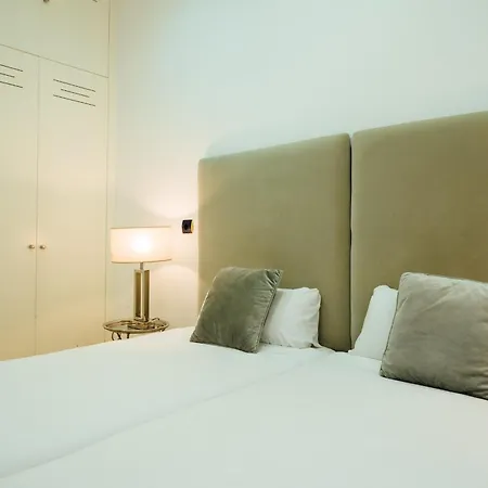 Homeyseville-amazing Views Cathedral Tomas De Ibarra - 8 Pax, Parking Optional セビリア
