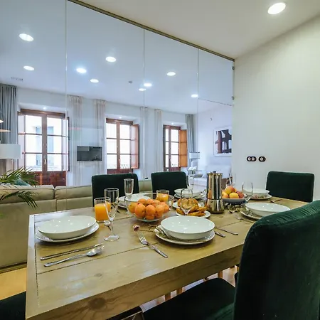 Homeyseville-amazing Views Cathedral Tomas De Ibarra - 8 Pax, Parking Optional * Sevilla